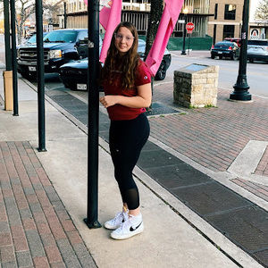 Meet your Posher, Breanna